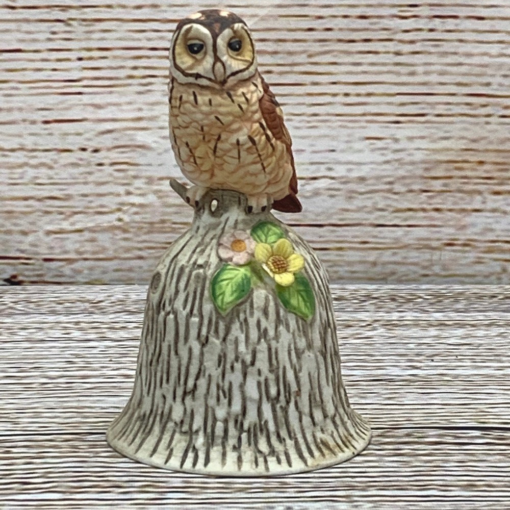 Towle Fine Bone China Owl Bell Figurine Tree Stump‎ Flowers Accent